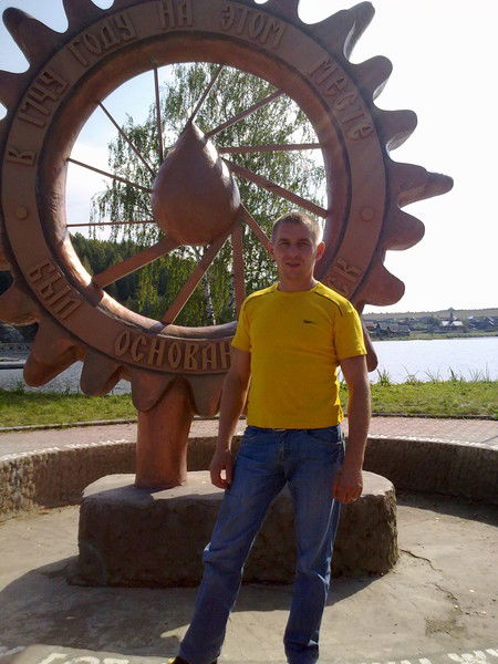 Алексей Максимов