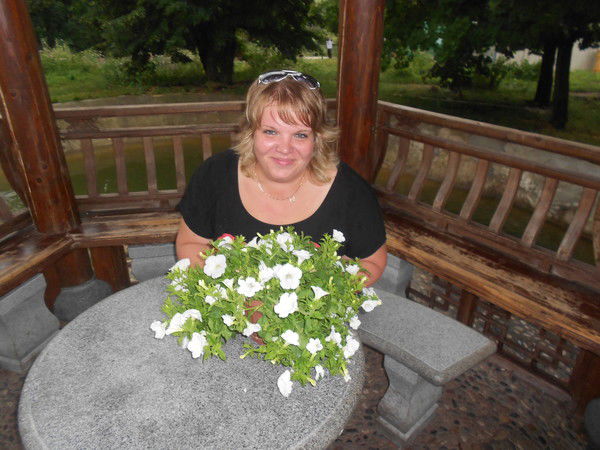 Елена Садчикова