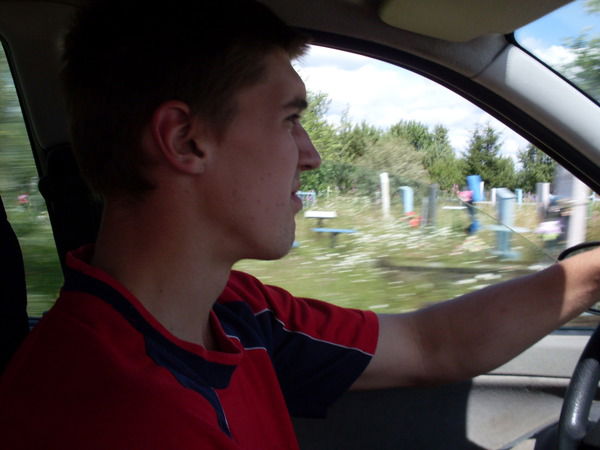 Юрий Волков