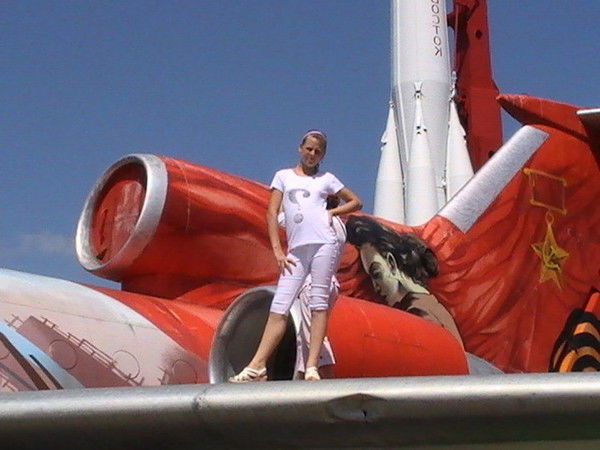 Оля Суркова