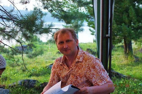 Александр Семенов