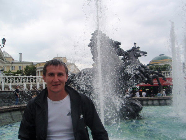 Артем Комаров