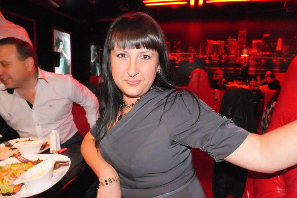 Лена Драгунова