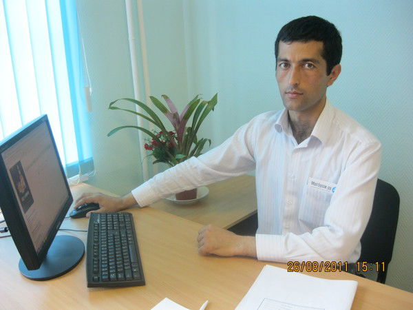 Юсуфбек Холикбердиев