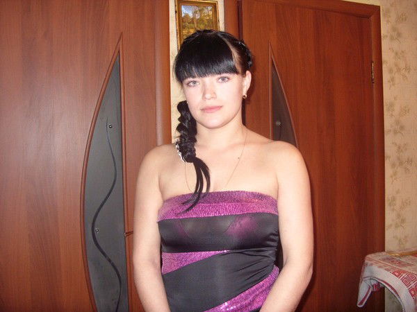 Оля Петрова