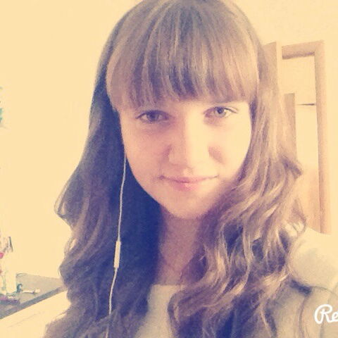 Анютик Индрикова