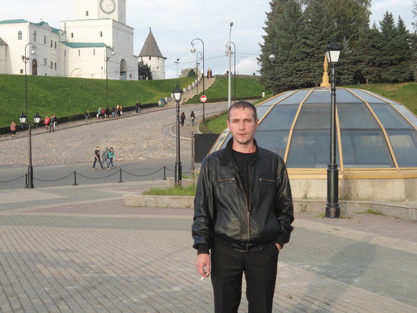 Сергеи Антонов