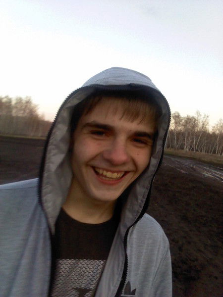 Лео Тихонков