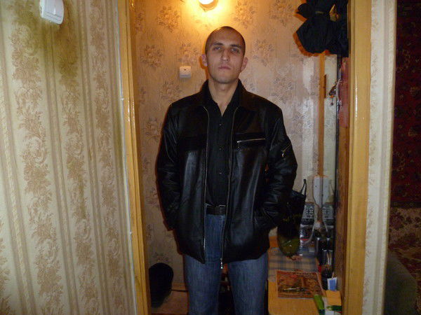 Максим Царапенко