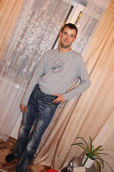 Александр Ворошилов