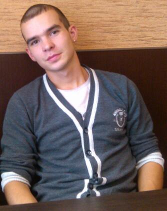 Антон Варнин