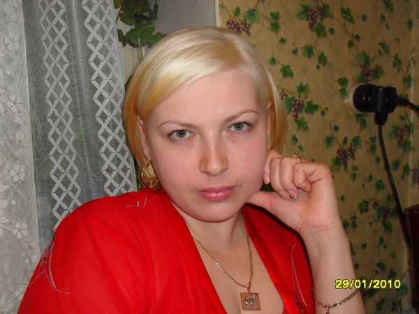 Лена Бывальцева