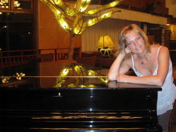 Елена Глувко