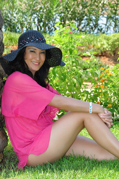 Алма Ахатова