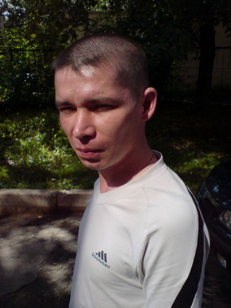 Роман Лазарев