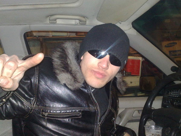 Толик Тюнев