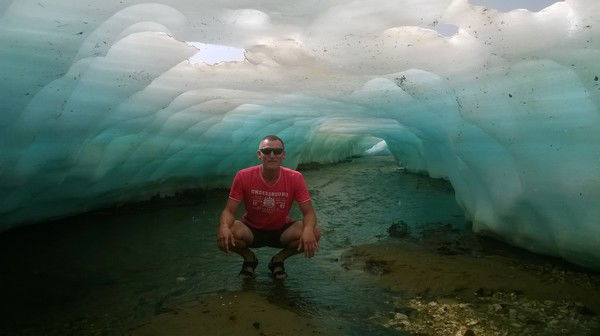 Петя Кобзарь