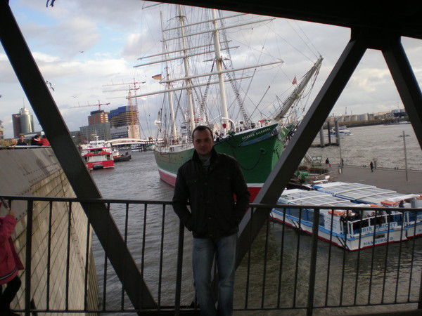 Антон Валикулов