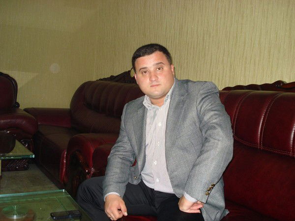 Теймур Салхаки