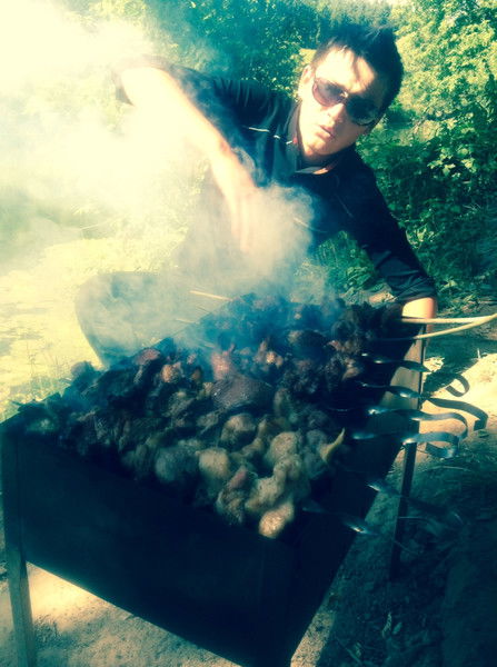 M*u*n*a*r*b*e*k N*u*r*b*a*e*v