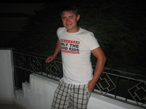 Дмитрий Тихоненков