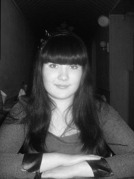 Олечка Черная