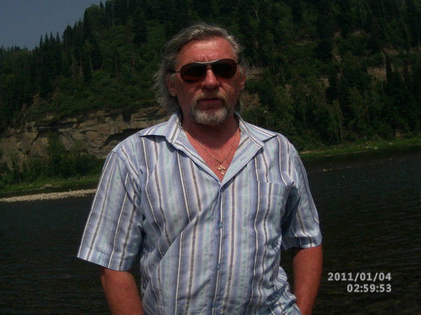 Сергей Ларин