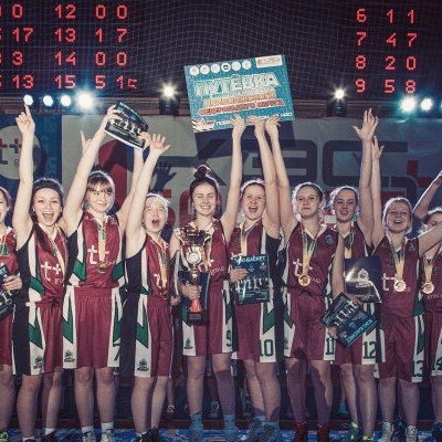 Настюха Бушуева