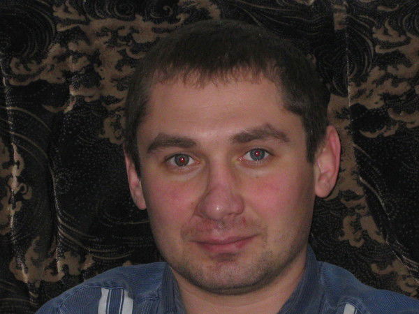 Алексей Овчаров