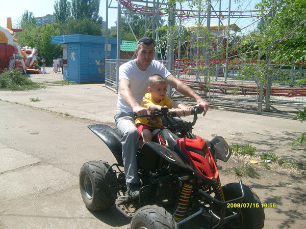 Артем Назаров