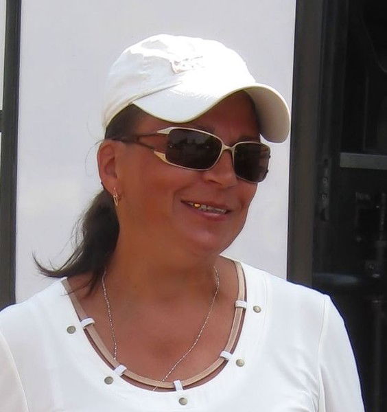 Марина Максимова