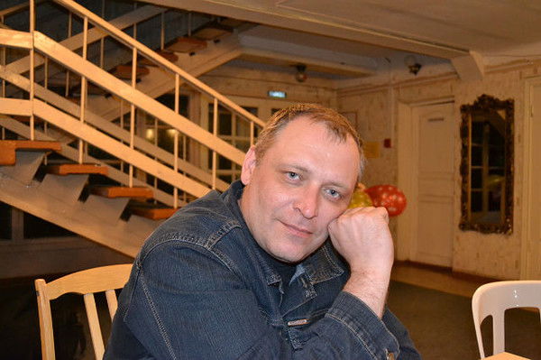 Константин Попов