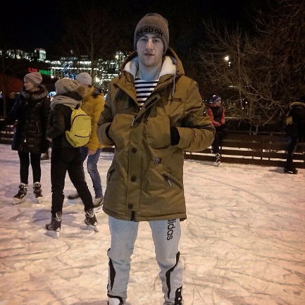 Дима Харитов