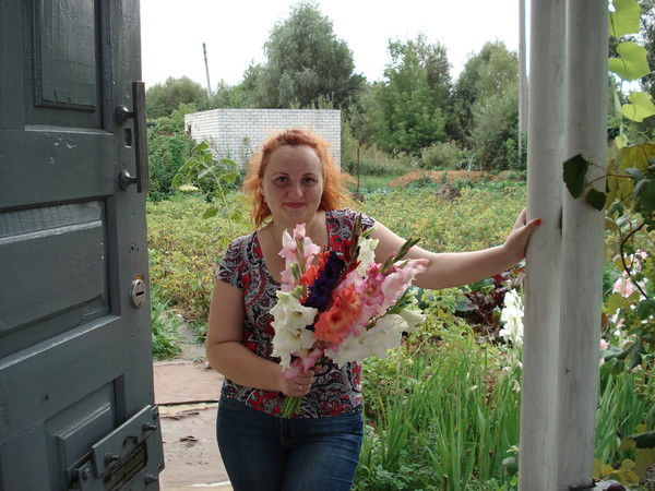 Елена Брика