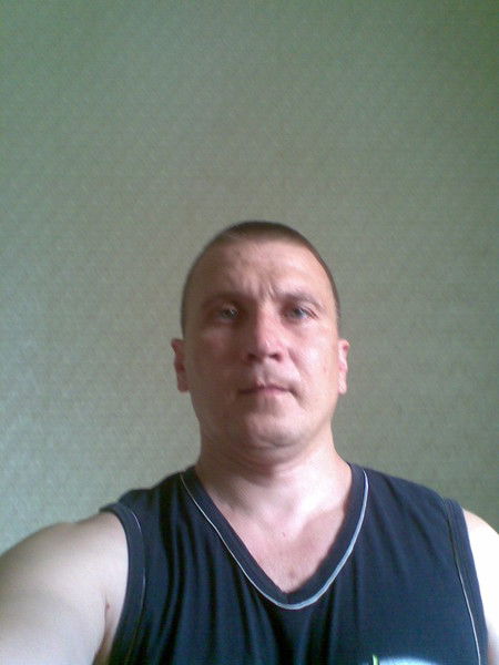 Женя Свешников