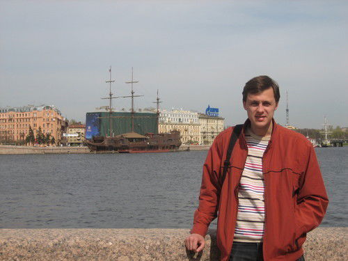 Виталий Константинов