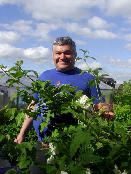 Сергей Канатов