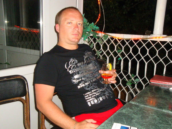 Максим Бурей