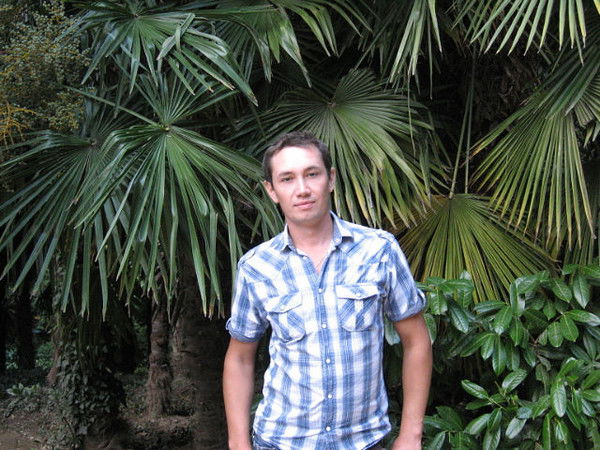 Илья Комешев