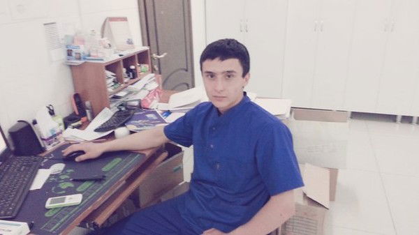 Рустам Ахраров