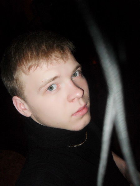 Денис Саушкин