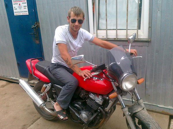 Алексей Непочатых