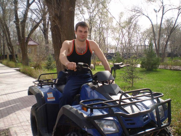 Виктор Добровольский