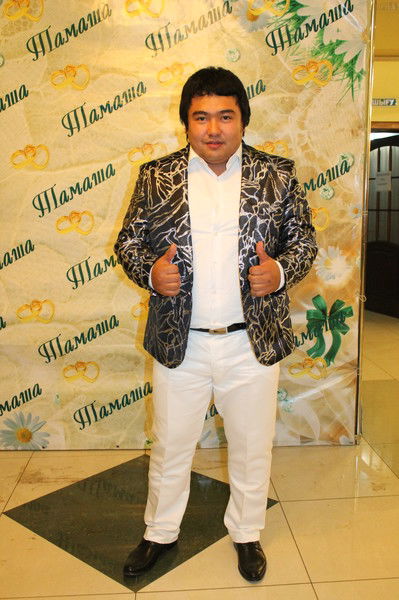 Азамат Есенгалиев