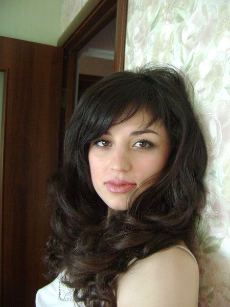 Белла Месропян