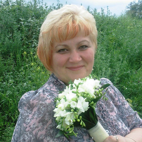 Елена Старикова