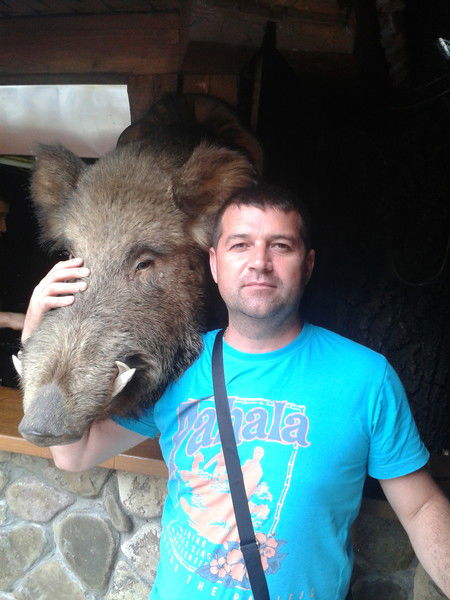 Олег Мишанов