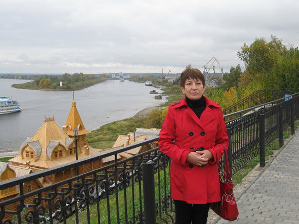 Надежда Комарова