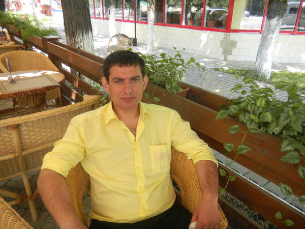 Андрей Стратулат