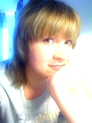 Юлия Суркова